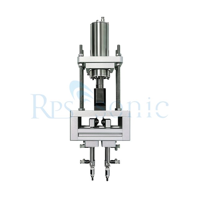 双边封口超声波切割机配合滚轮分切对织物进行切割